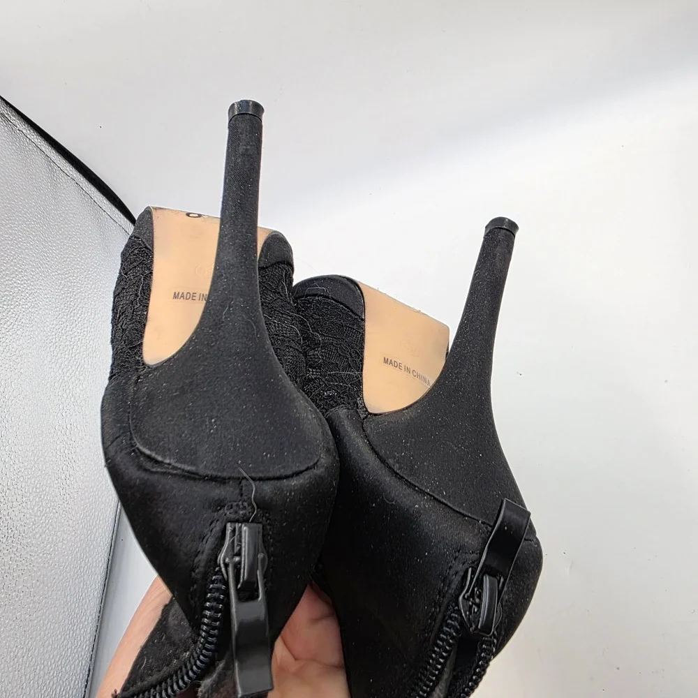 J. Renee Yael-3 Black Lace Rhinestone Peep Toe Bootie Heels Womens 8.5 J8-102